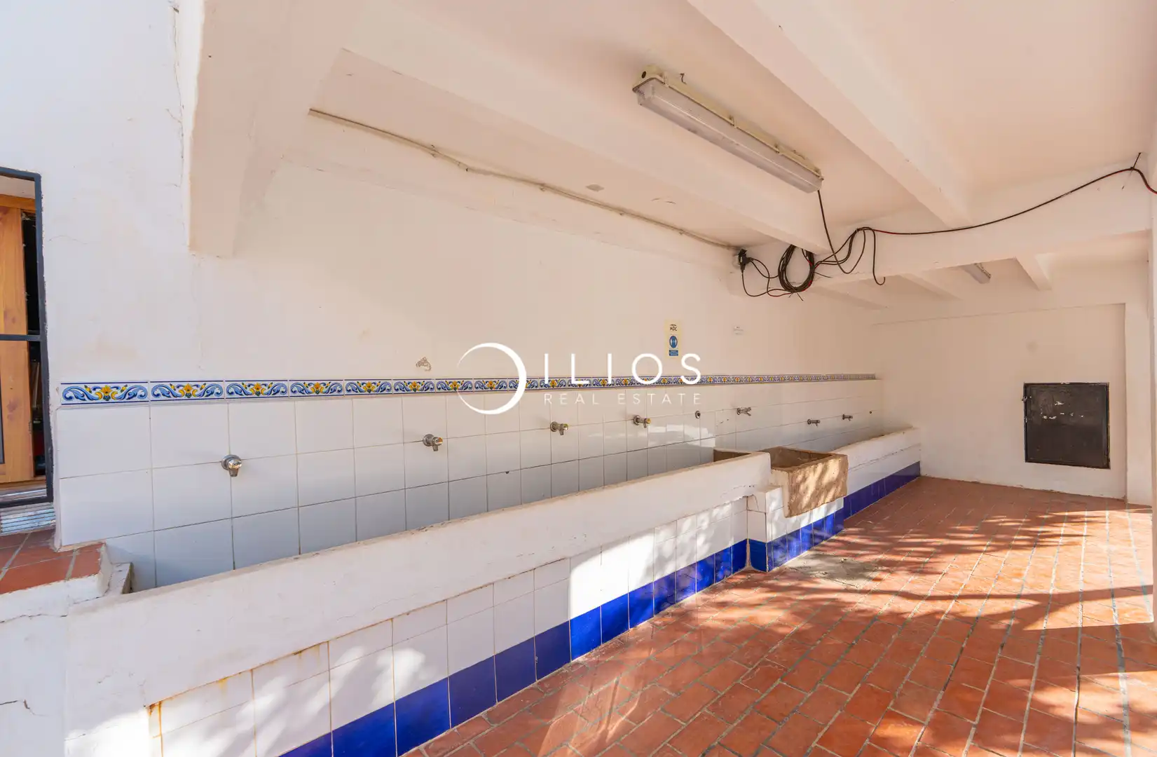Edificio en venta en Olocau con Piscina comunitaria
