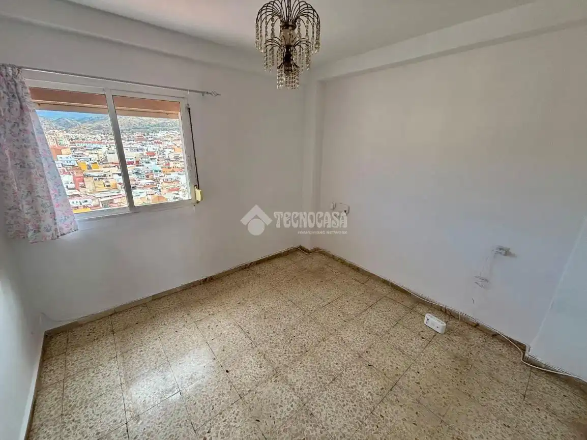 Flat for sale in Ciudad Jardín, imagen 2