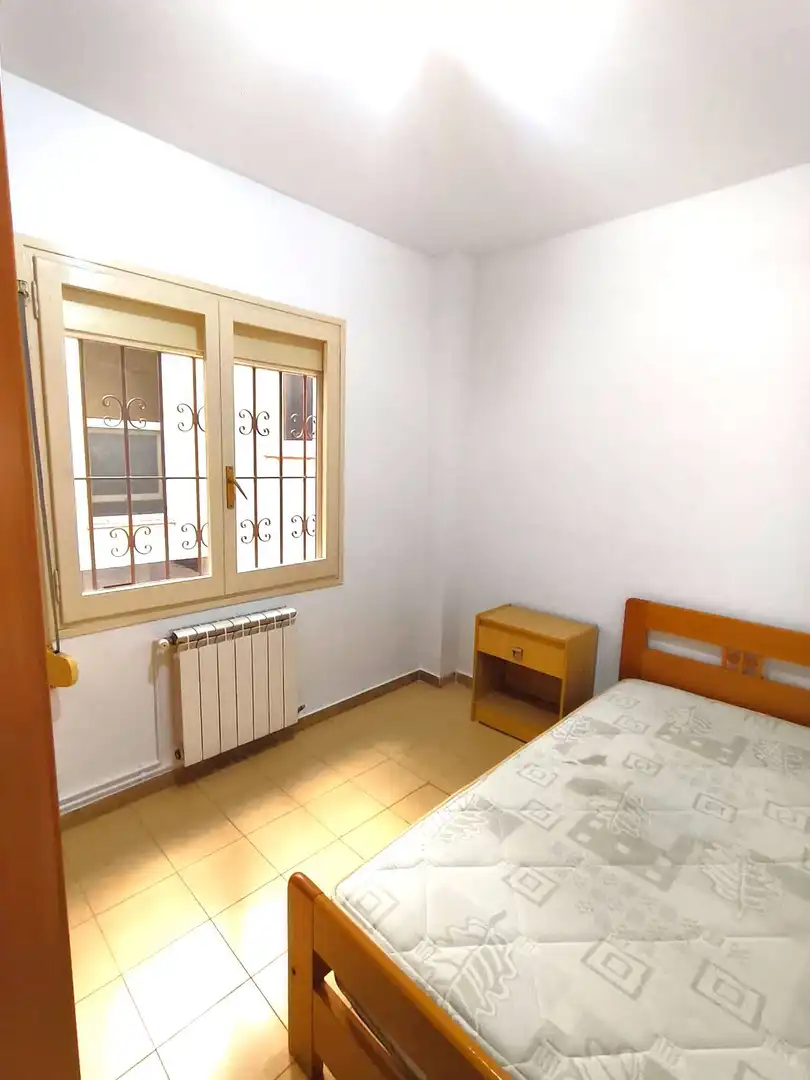 Bedroom of Flat for sale in Valls  with Heating, Terrace and Storage room