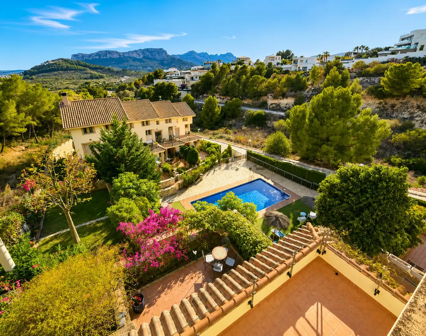 Maison mitoyenne avec jardin à vendre à Canuta