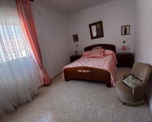 Dormitori de Casa adosada en venda en Escúzar amb Terrassa i Moblat