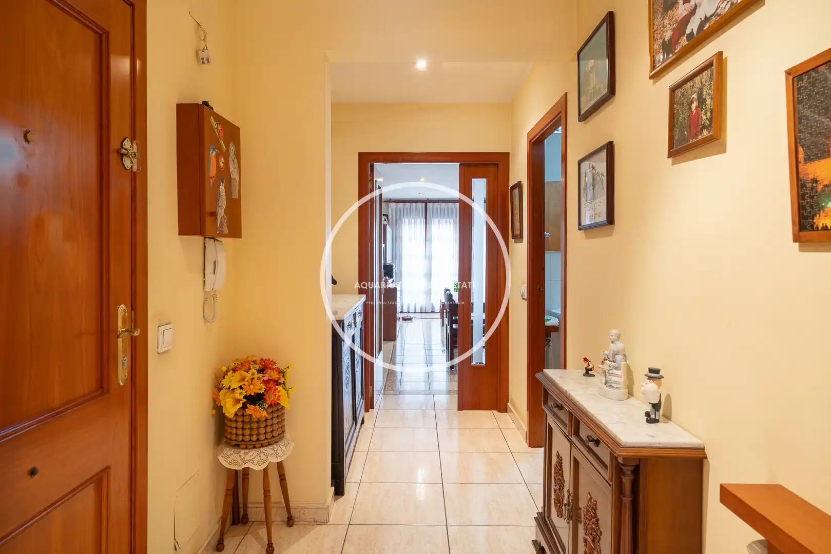 Piso en venta en Torelló con Calefacción, Terraza y Amueblado