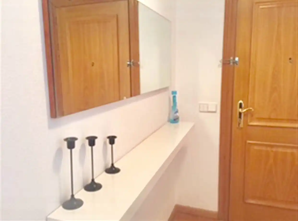 Apartament de lloguer a Calle las Fuentes, San Claudio - La Chantría