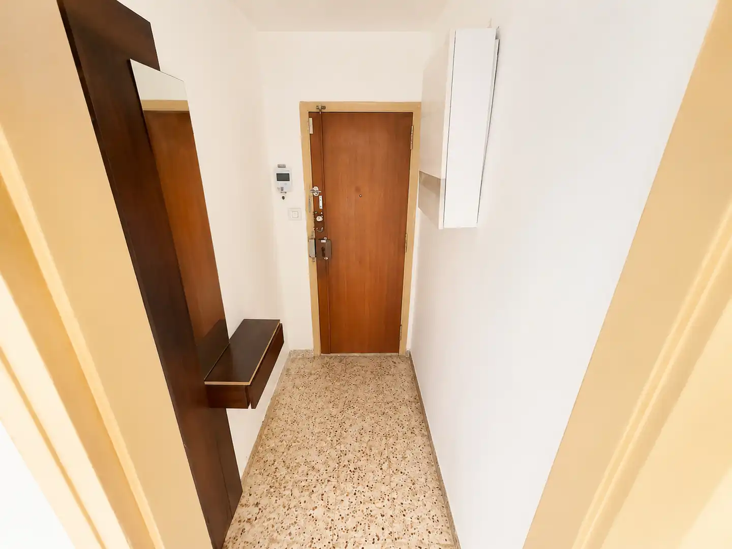 Wohnung zum Verkauf in Santa Coloma de Gramenet mit Klimaanlage, Heizung und Balkon