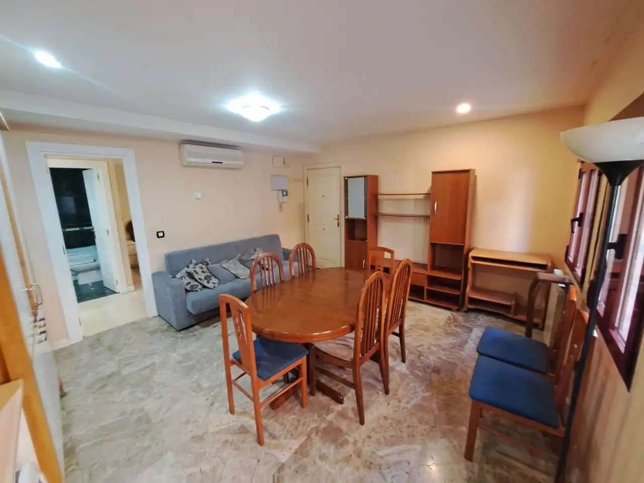Apartamento de alquiler en Zaragoza con Aire acondicionado, Calefacción y Parquet