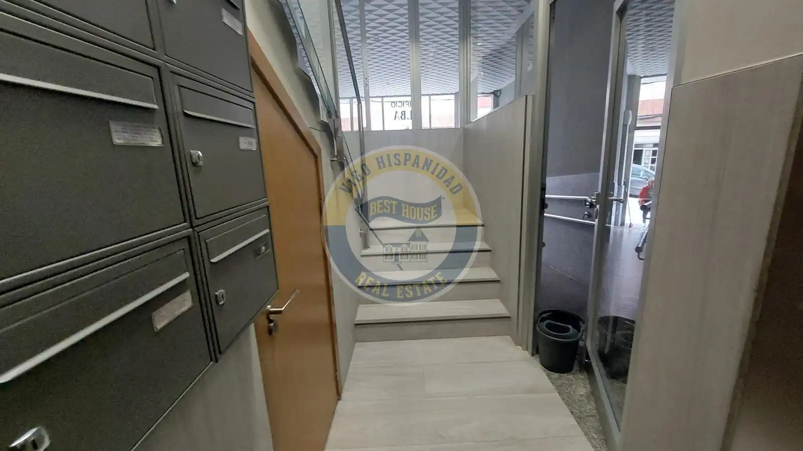 Flat for sale in Vigo   with Storage room and Furnished