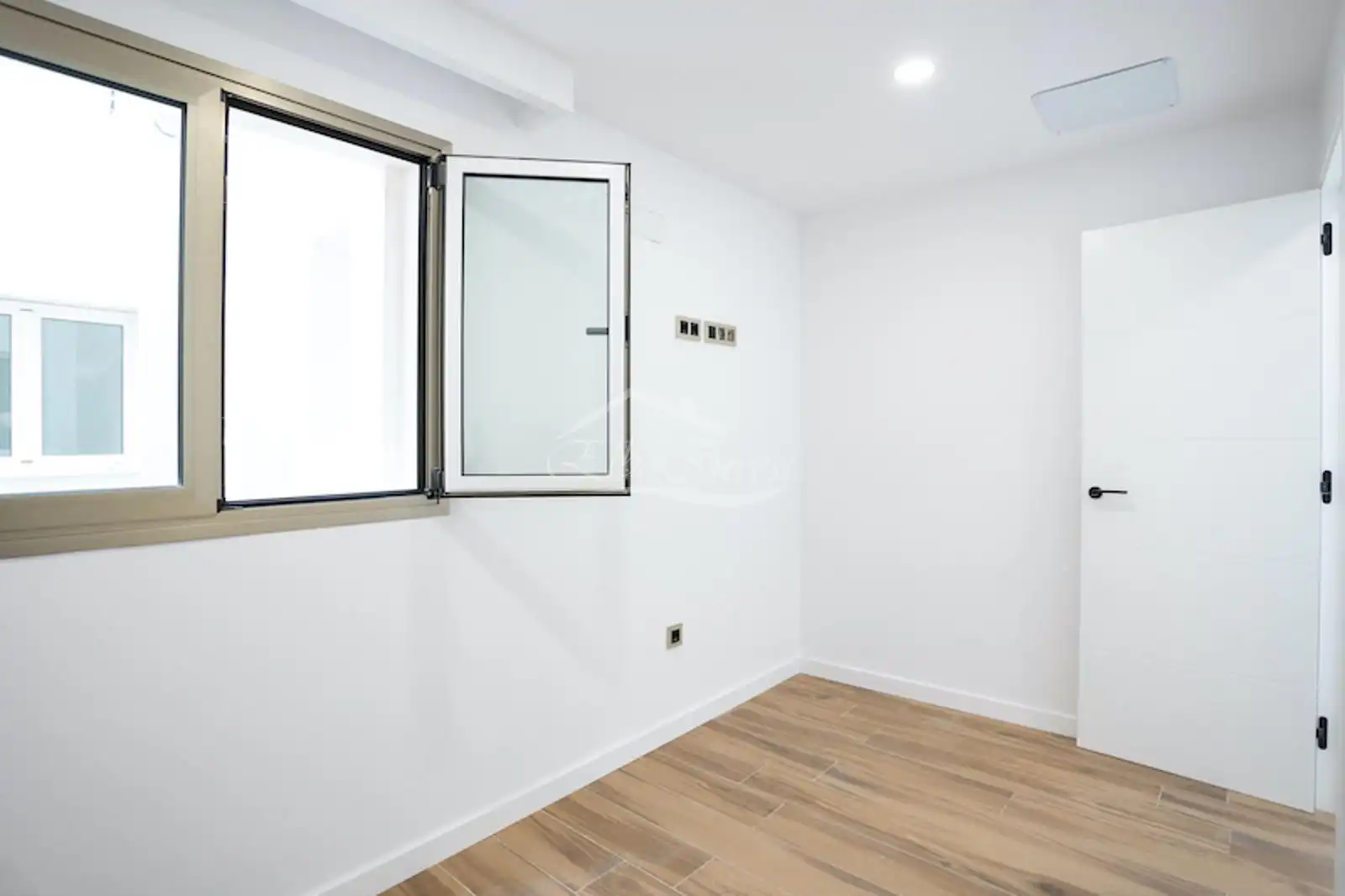 Dormitori de Dúplex en venda en Santiago del Teide amb Aire condicionat, Parquet i Terrassa