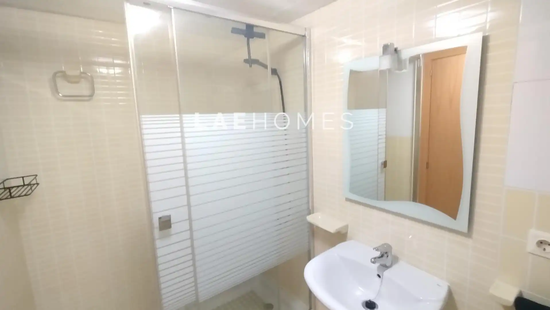 Bathroom of Apartments for sale in Alcoy / Alcoi  with Air Conditioner, Heating and Terrace