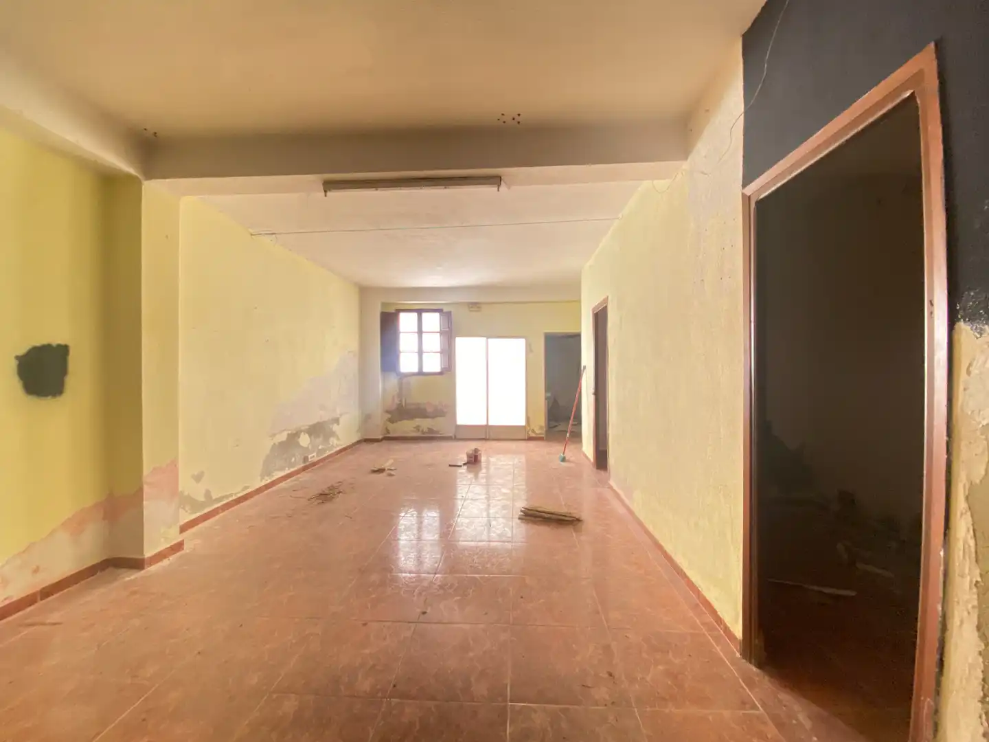 Local comercial en venda a Carlet