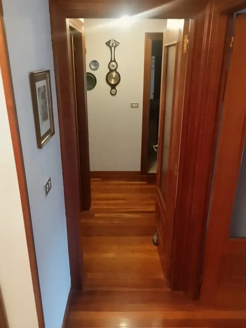 Piso de alquiler en Oviedo  con Calefacción, Parquet y Amueblado