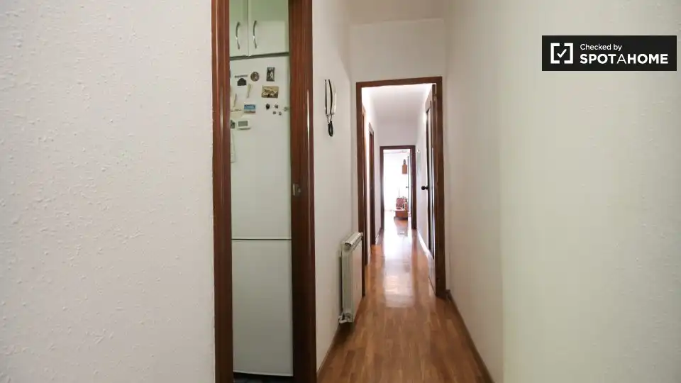 Room in La Sagrera