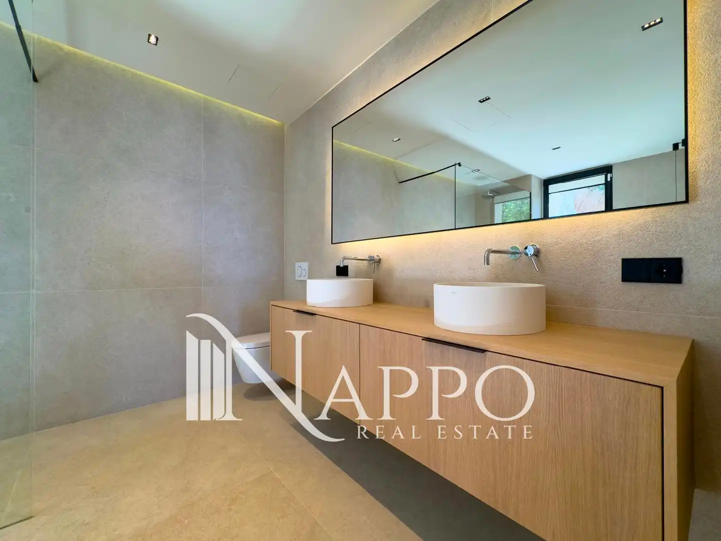 Bathroom of Houses for sale in Calvià  with Air Conditioner, Heating and Terrace