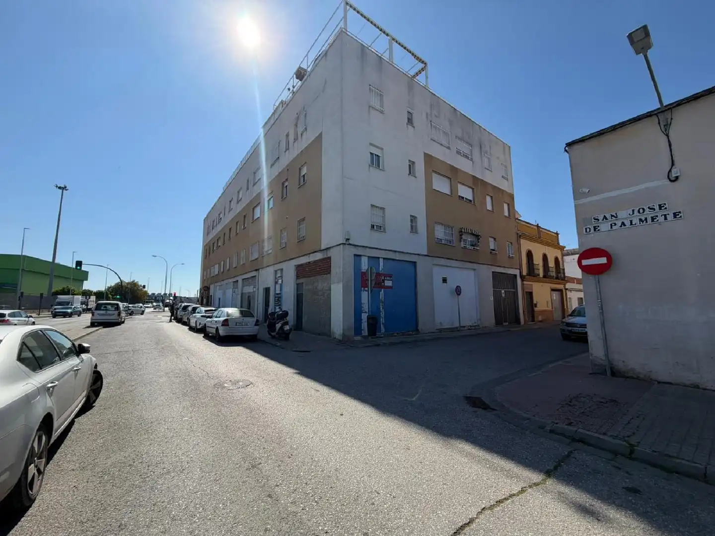 Vista exterior de Pis en venda en Sevilla