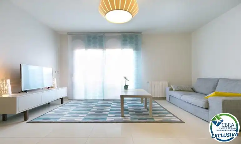 Appartement compact avec ascenseur à vendre à Carrer De Larquitecte Gaudi 10 2 A 10