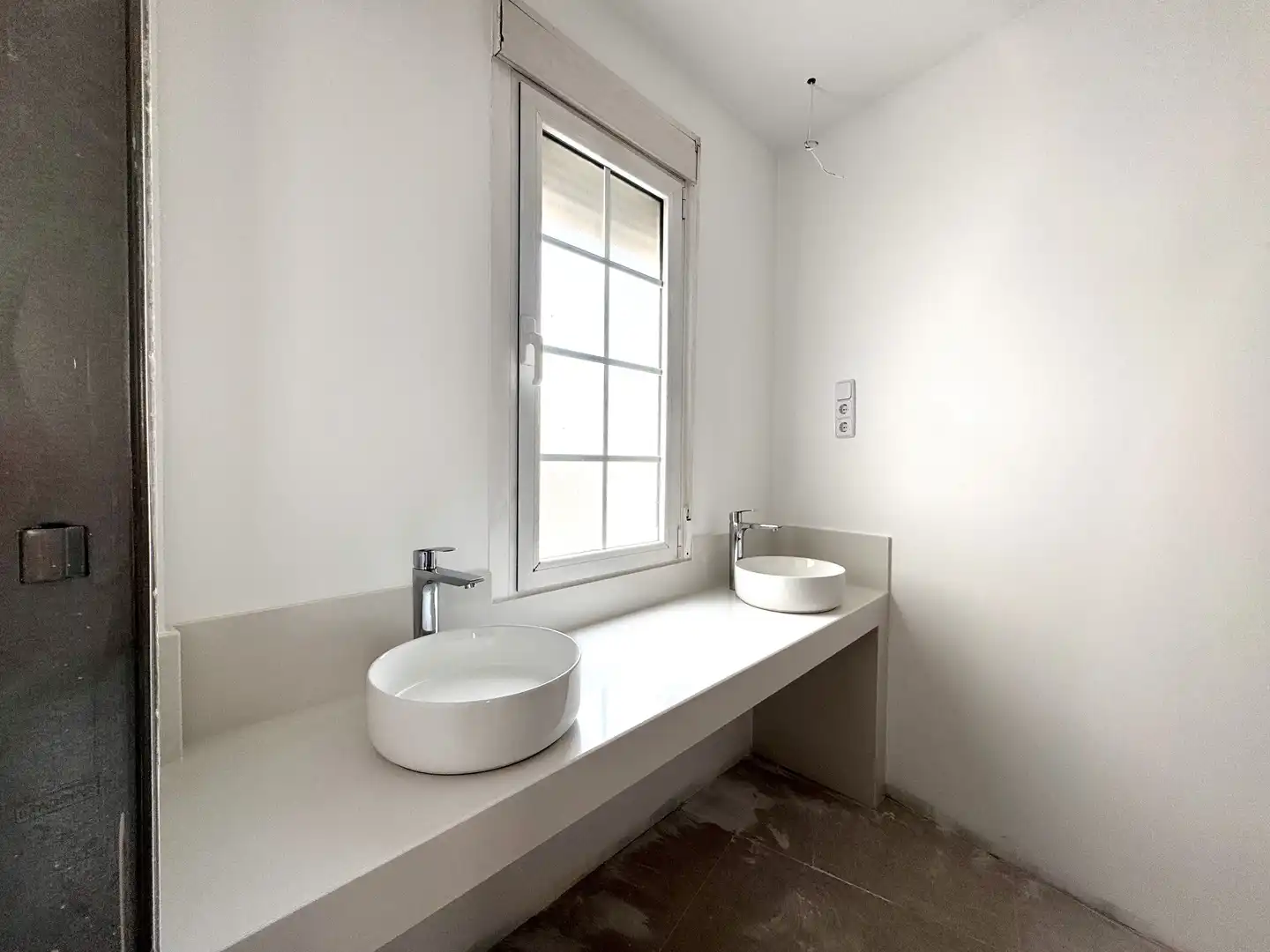 Bathroom of Attic for sale in Madrid  with Air Conditioner, Heating and Terrace