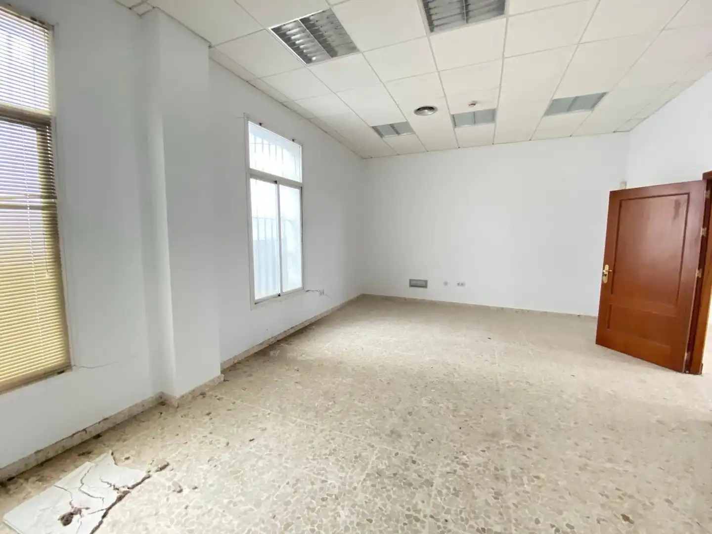 Oficina en venta en Calle MANUEL PEREZ REGORDAN, Arcos de la Frontera
