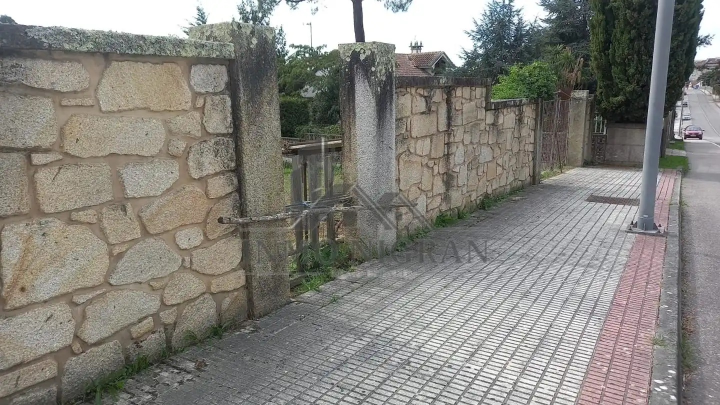 Grundstücke und Bauplätze zum Verkauf in Rúa Telleira