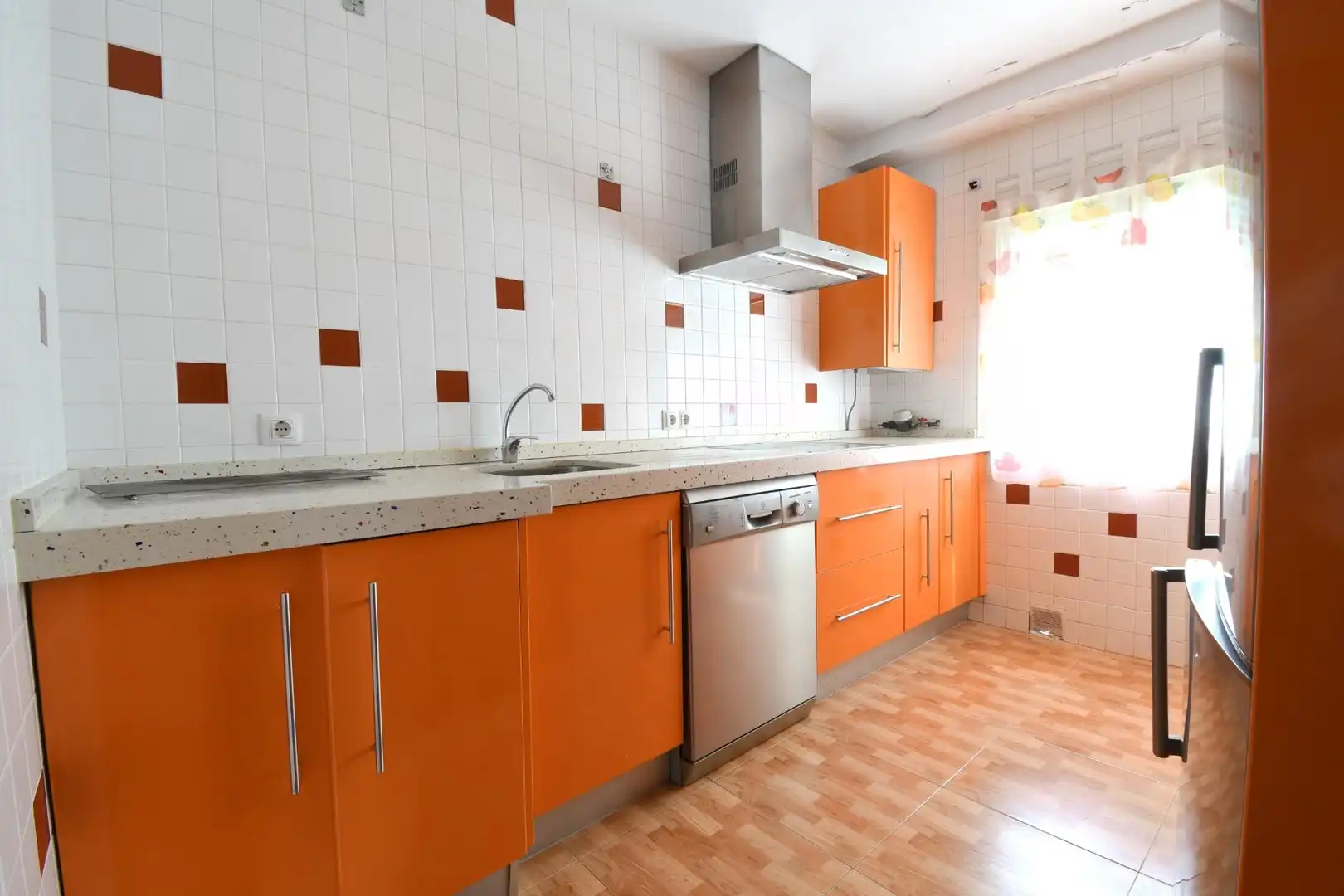 Kitchen of Flat for sale in Jerez de la Frontera  with Terrace and Furnished