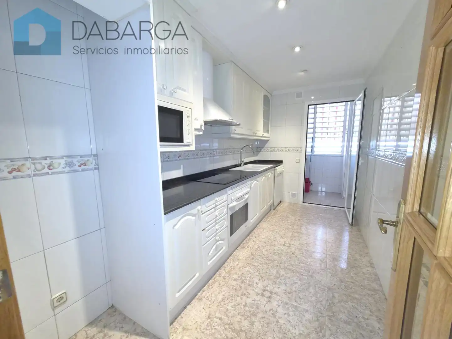 Cocina de Piso en venta en Ripollet con Calefacción, Trastero y Horno