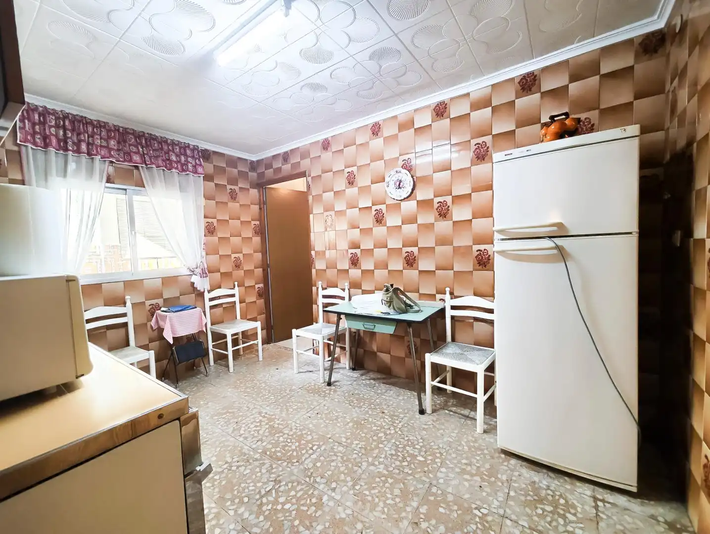 Kitchen of Houses for sale in Puertollano  with Storage room, Furnished and Internet