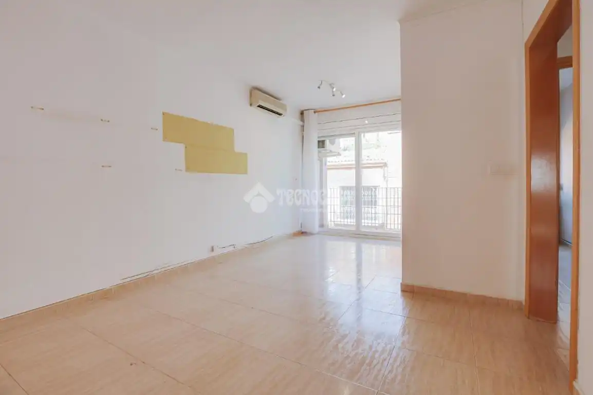 Sala d'estar de Pis en venda en Sabadell amb Aire condicionat, Calefacció i Balcó