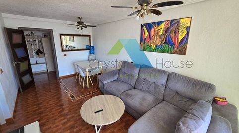 Foto 2 de Piso en venta en Los Guindos - Parque Mediterráneo - Santa Paula, Málaga Capital
