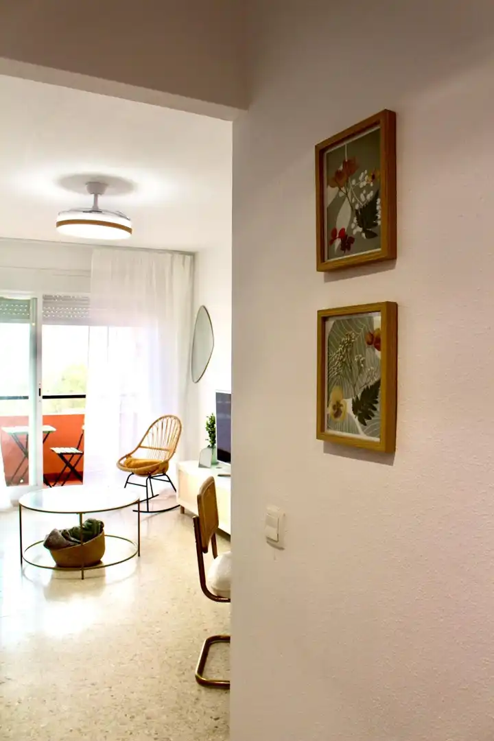 Sala de estar de Apartamento de alquiler en Algeciras con Piscina comunitaria