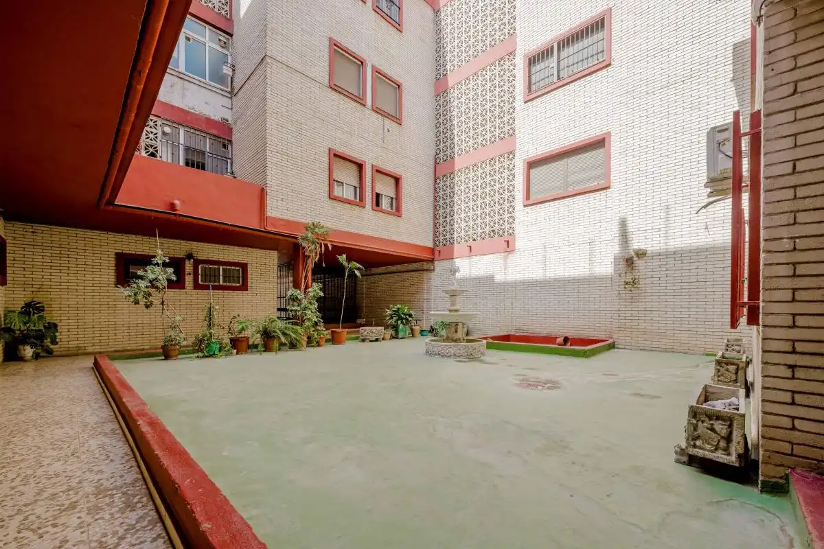 Vista exterior de Planta baixa en venda en Sevilla amb Aire condicionat, Calefacció i Jardí privat