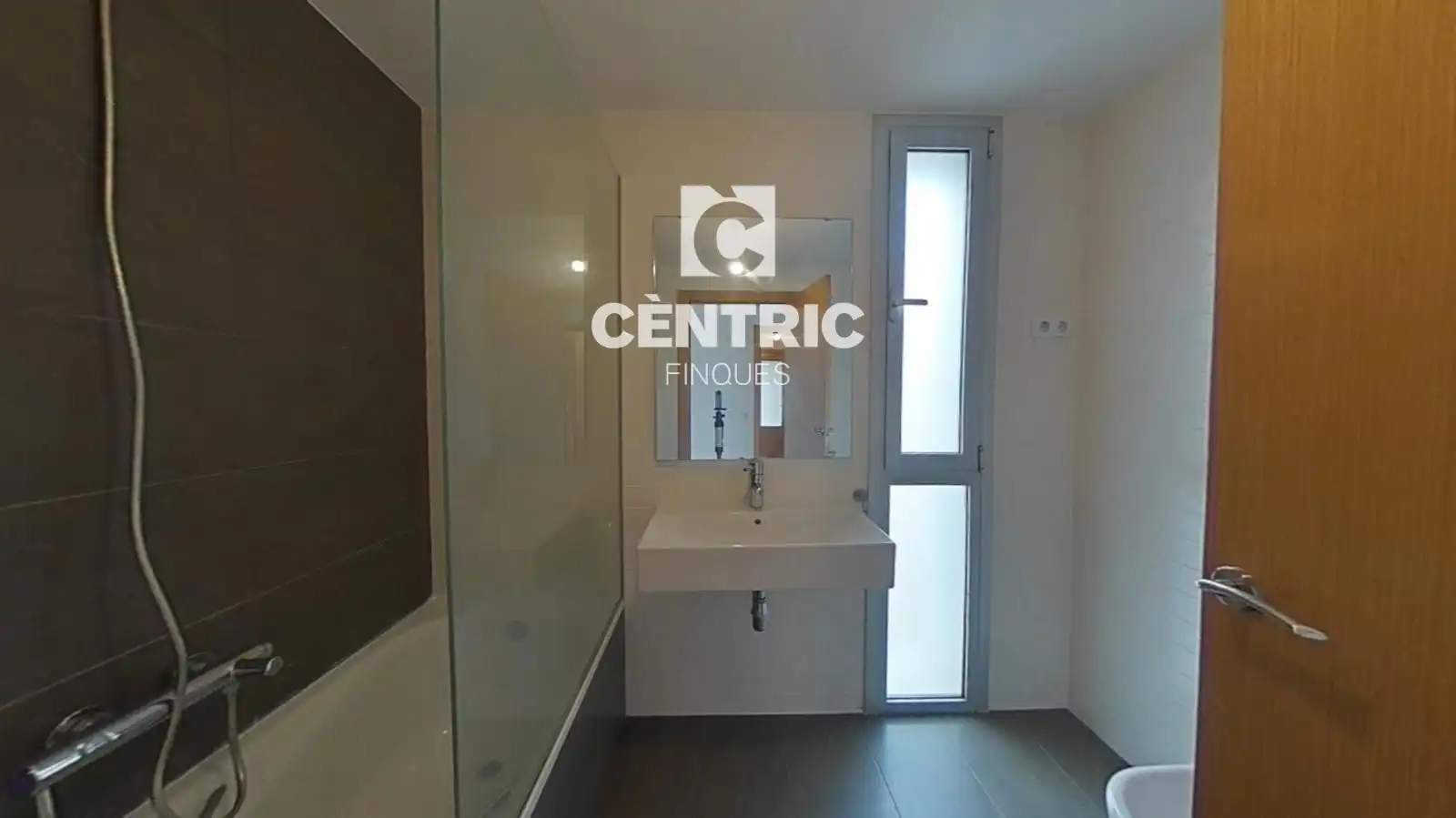Flat for sale in Plaça Catalunya - Escola Industrial