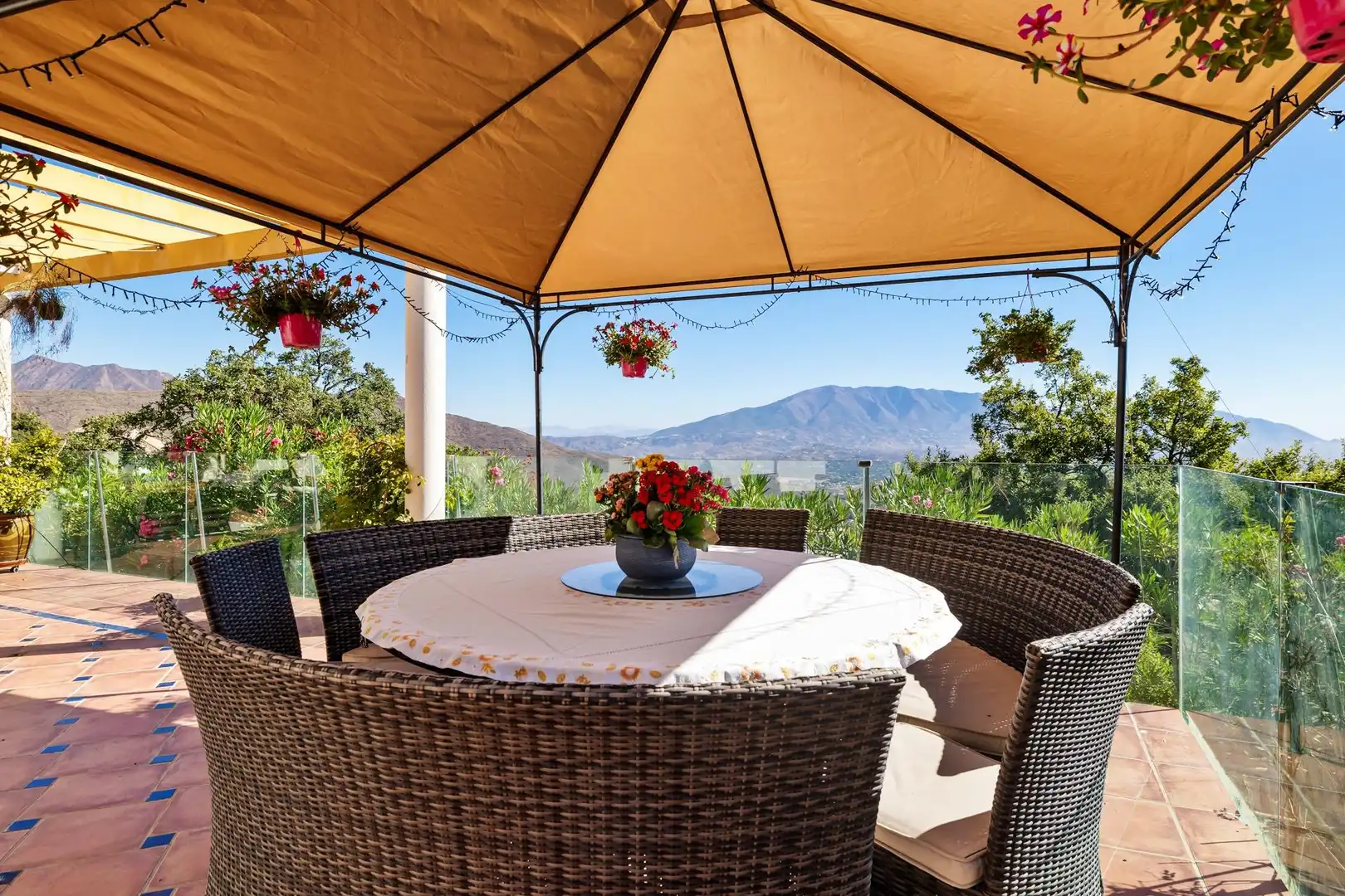 Villa mit Pool zum Verkauf in La Mairena, imagen 11