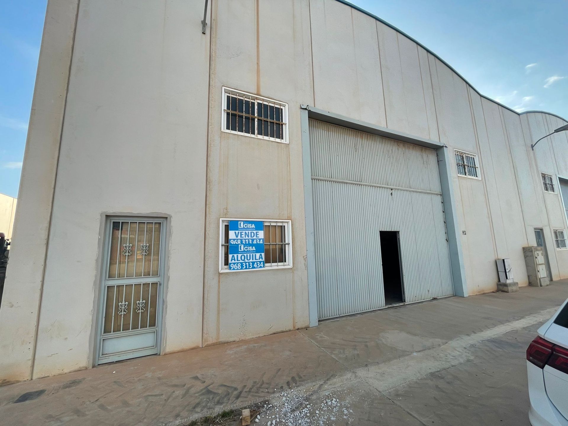 Vista exterior de Nau industrial de lloguer en Cartagena