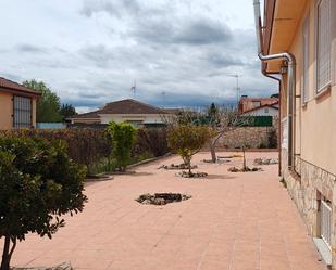 Terrassa de Casa o xalet en venda en Torremocha de Jarama amb Aire condicionat i Terrassa
