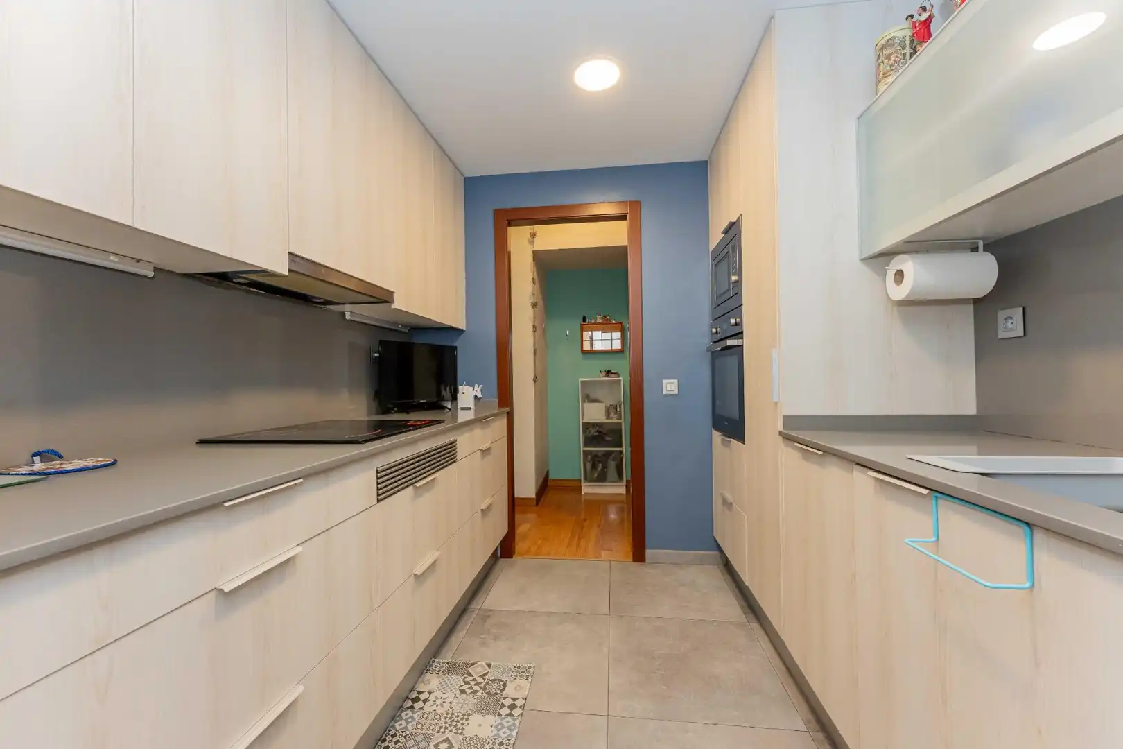 Küche von Wohnung zum Verkauf in Gavà mit Klimaanlage, Heizung und Parkett