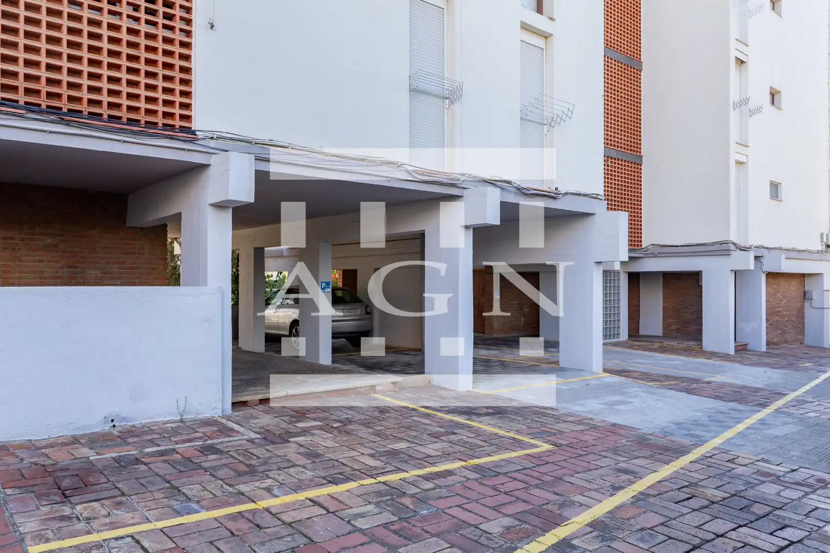 Parking de Piso en venta en Cambrils con Calefacción, Terraza y Amueblado