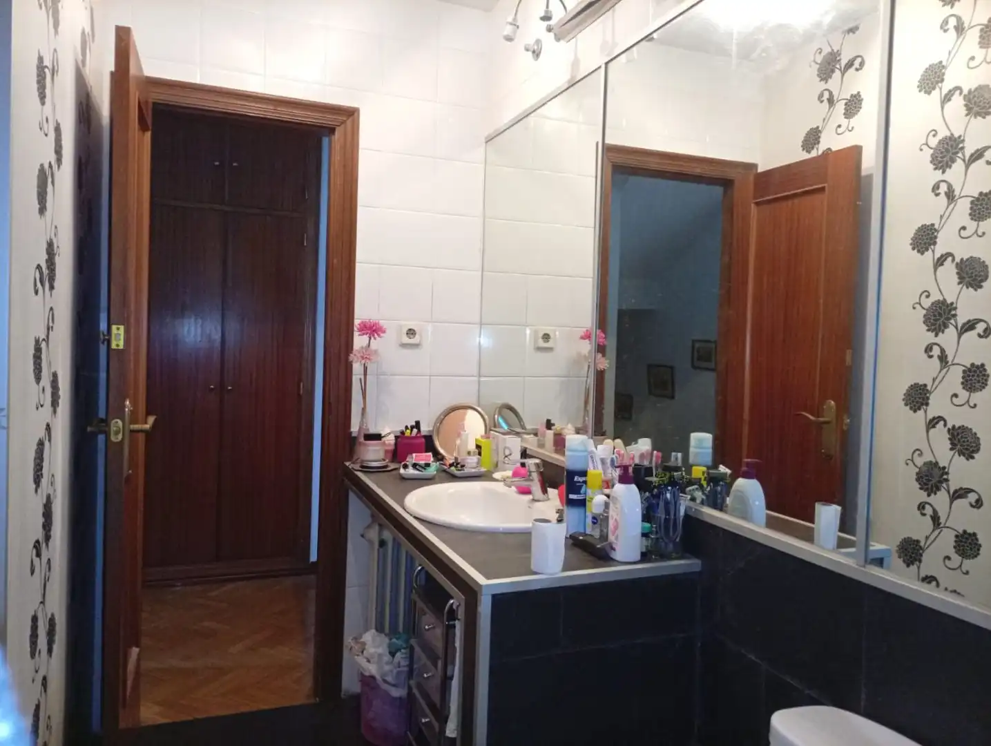 Bany de Casa adosada en venda en Valladolid amb Calefacció, Parquet i Piscina comunitària