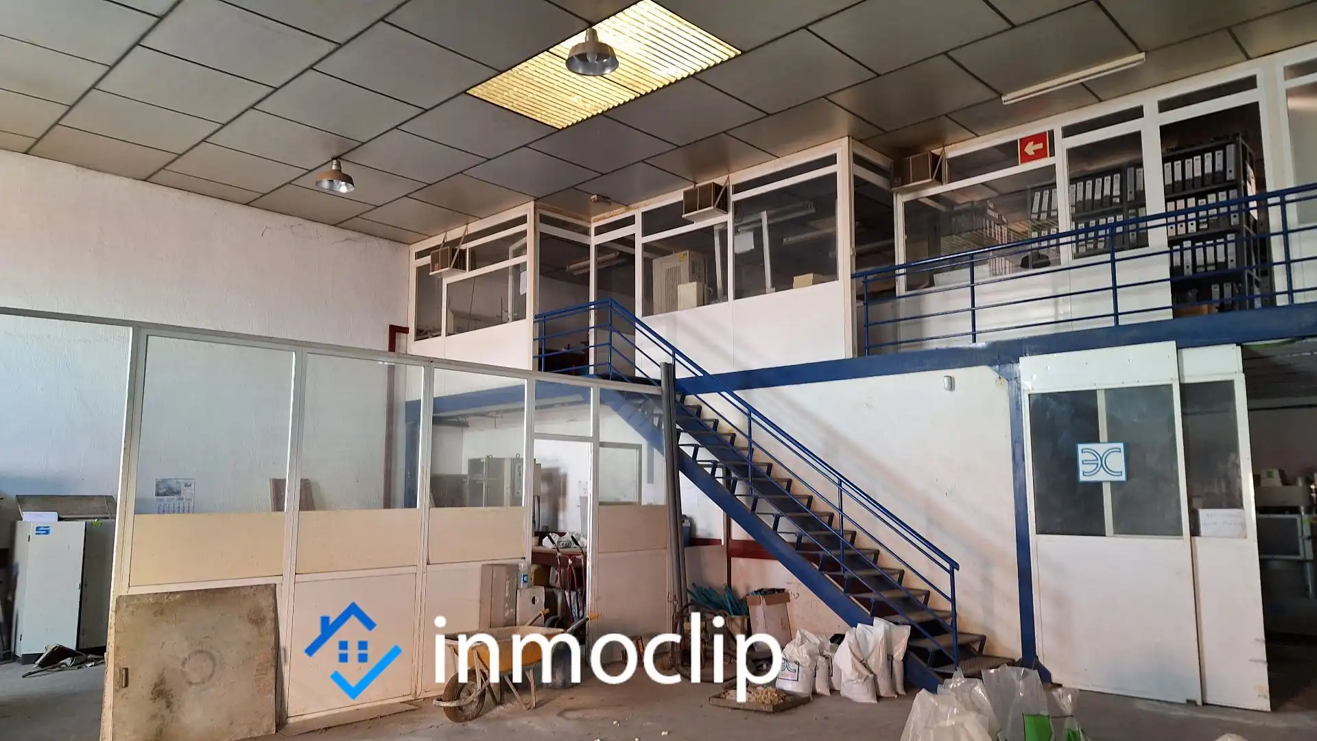 Industrial building for sale in CALLE CALZADA DE CASTELLANOS, imagen 3