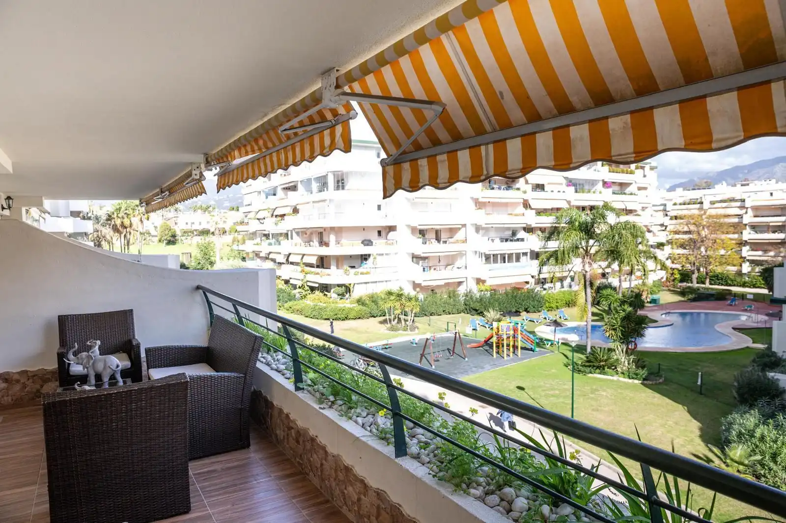 Jardín de Piso en venta en Marbella con Aire acondicionado, Terraza y Trastero