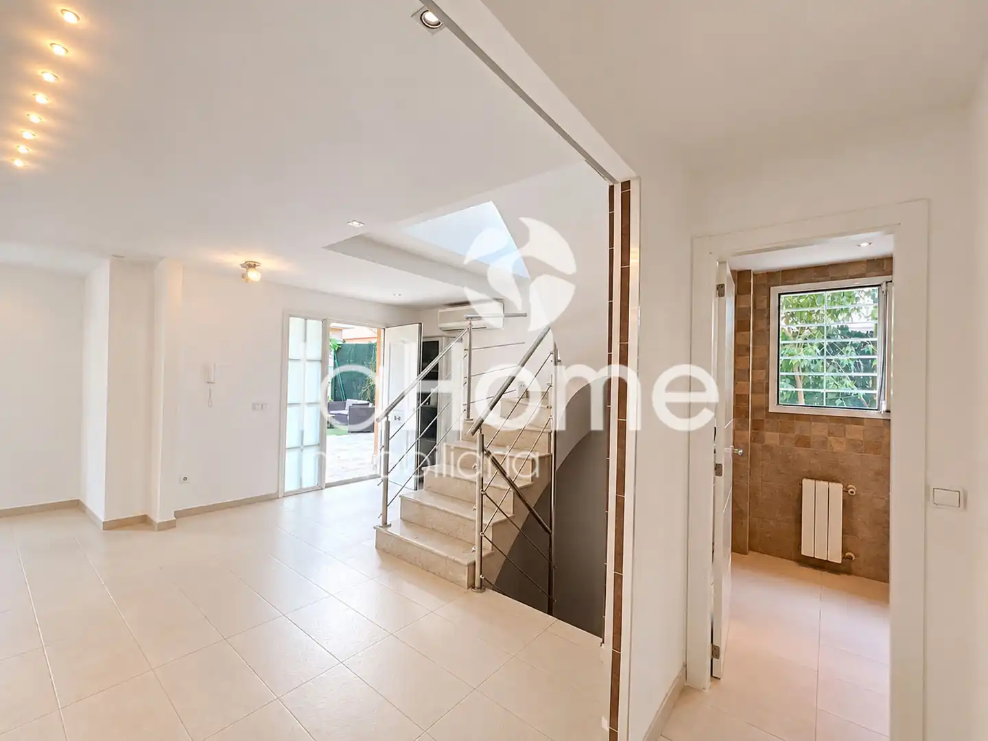 Casa adosada en venta en Casas Verdes