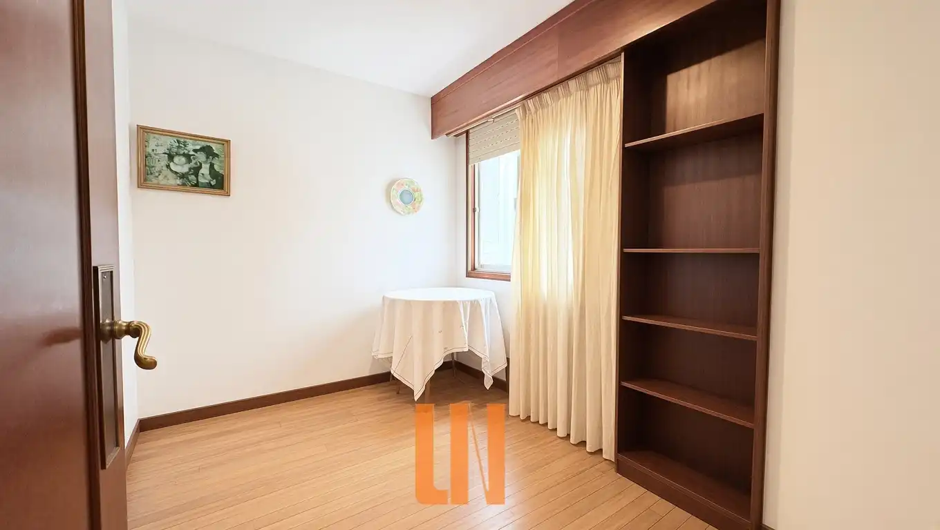 Piso en venta en Avenida Arteixo, 11, Someso - Matogrande