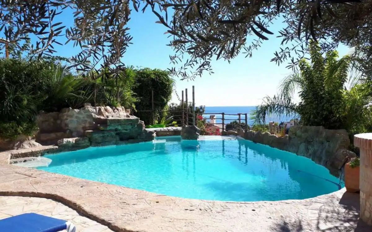 Swimming pool of Houses for sale in El Campello  with Terrace and Home automation