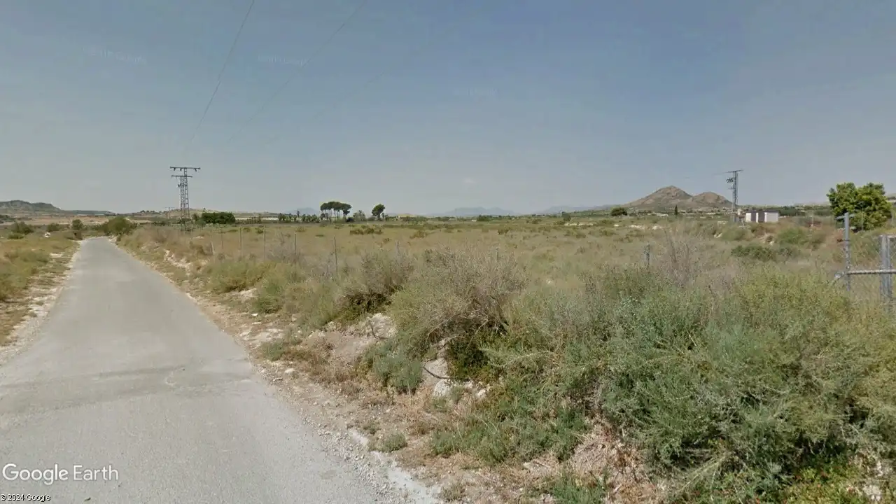 Terreny rústic en venda a Avinguda Verge de la Pau 43, imagen 3