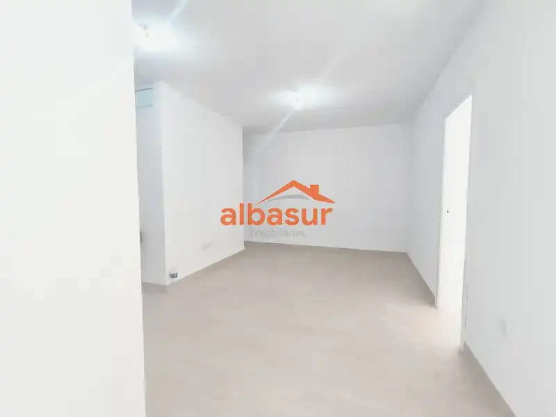 Flat for sale in Calle Sagunto 27, imagen 2