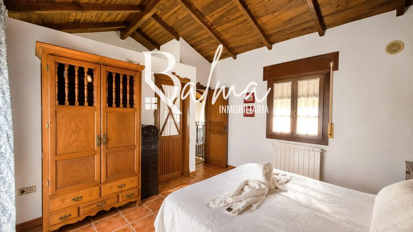 Detached house with pool for sale in Casco Histórico, imagen 34