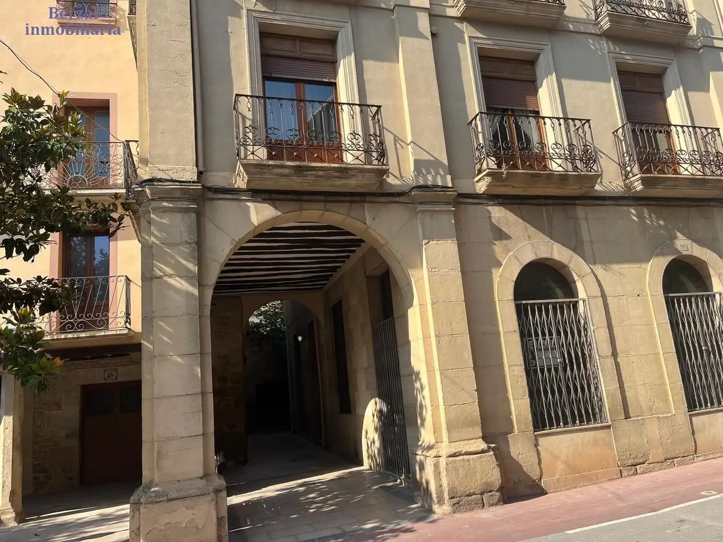 Vista exterior de Casa o chalet en venta en Cenicero
