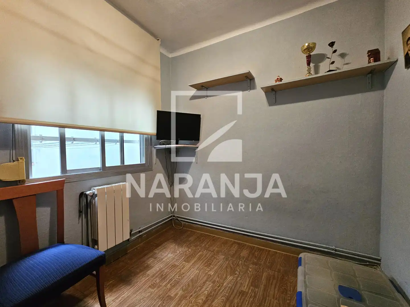 Bedroom of Flat for sale in Barcelona