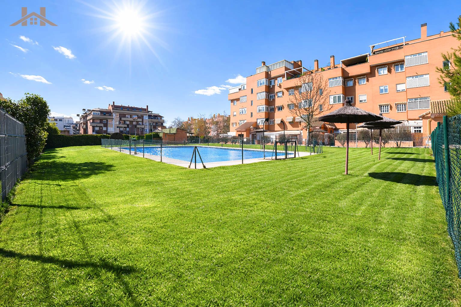 Jardín de Piso en venta en Alcorcón con Aire acondicionado, Calefacción y Terraza
