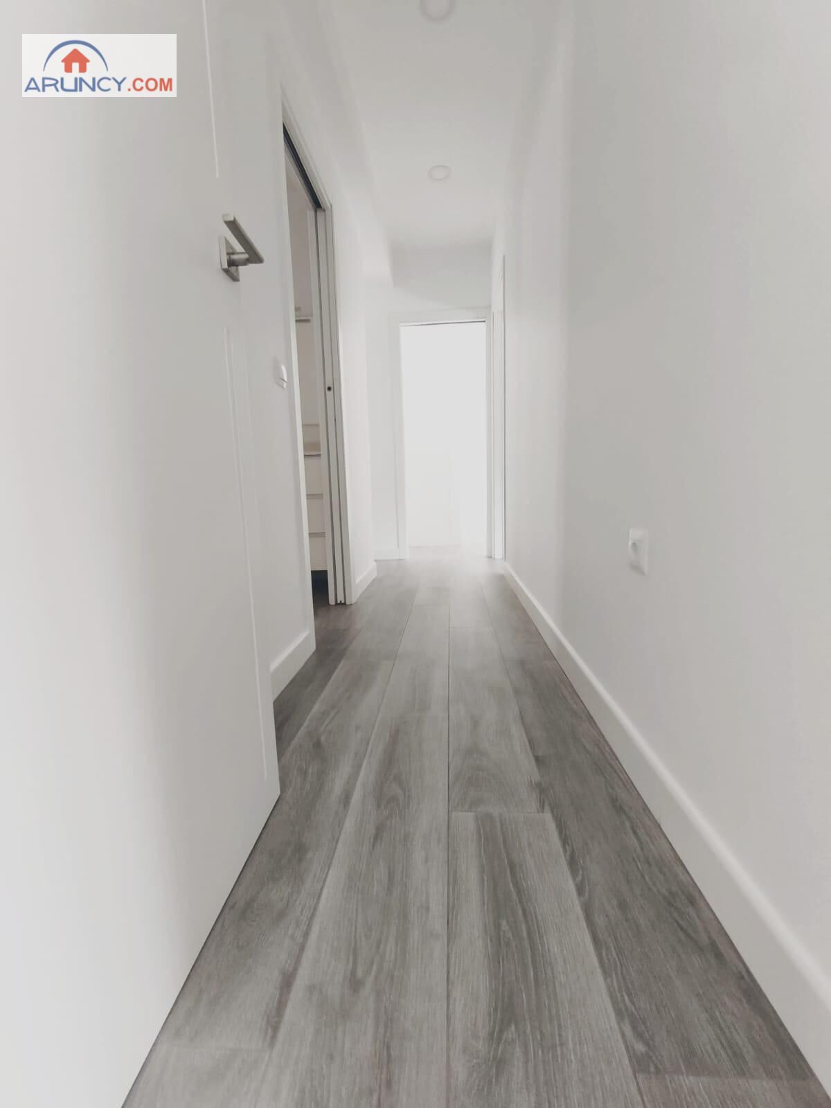 Pis en venda a San Bartolomé