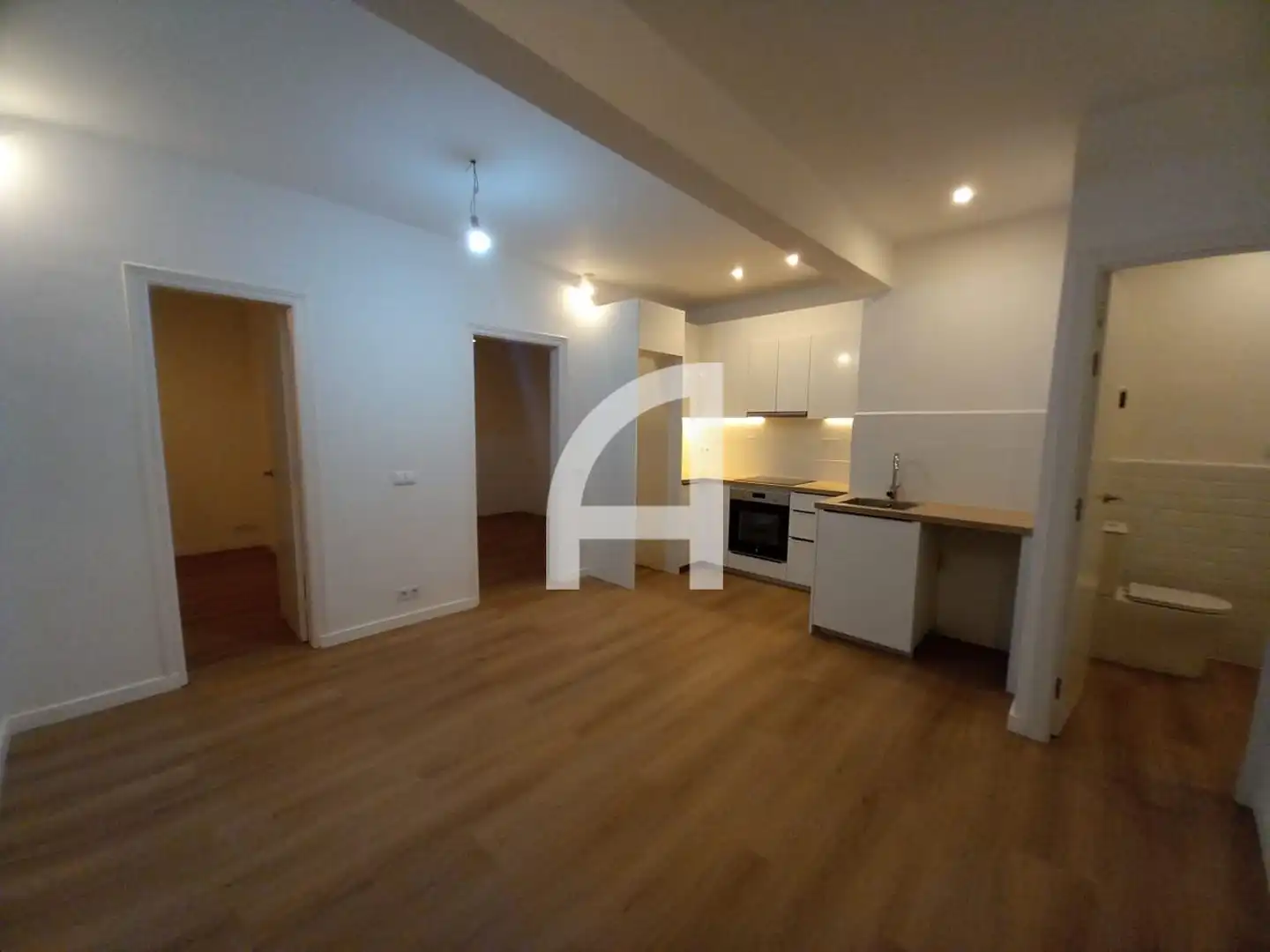 Cocina de Piso de alquiler en Barcelona con Parquet
