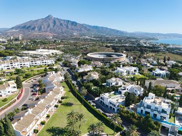 Erdgeschosswohnung mit Pool zum Verkauf in Nueva Andalucía