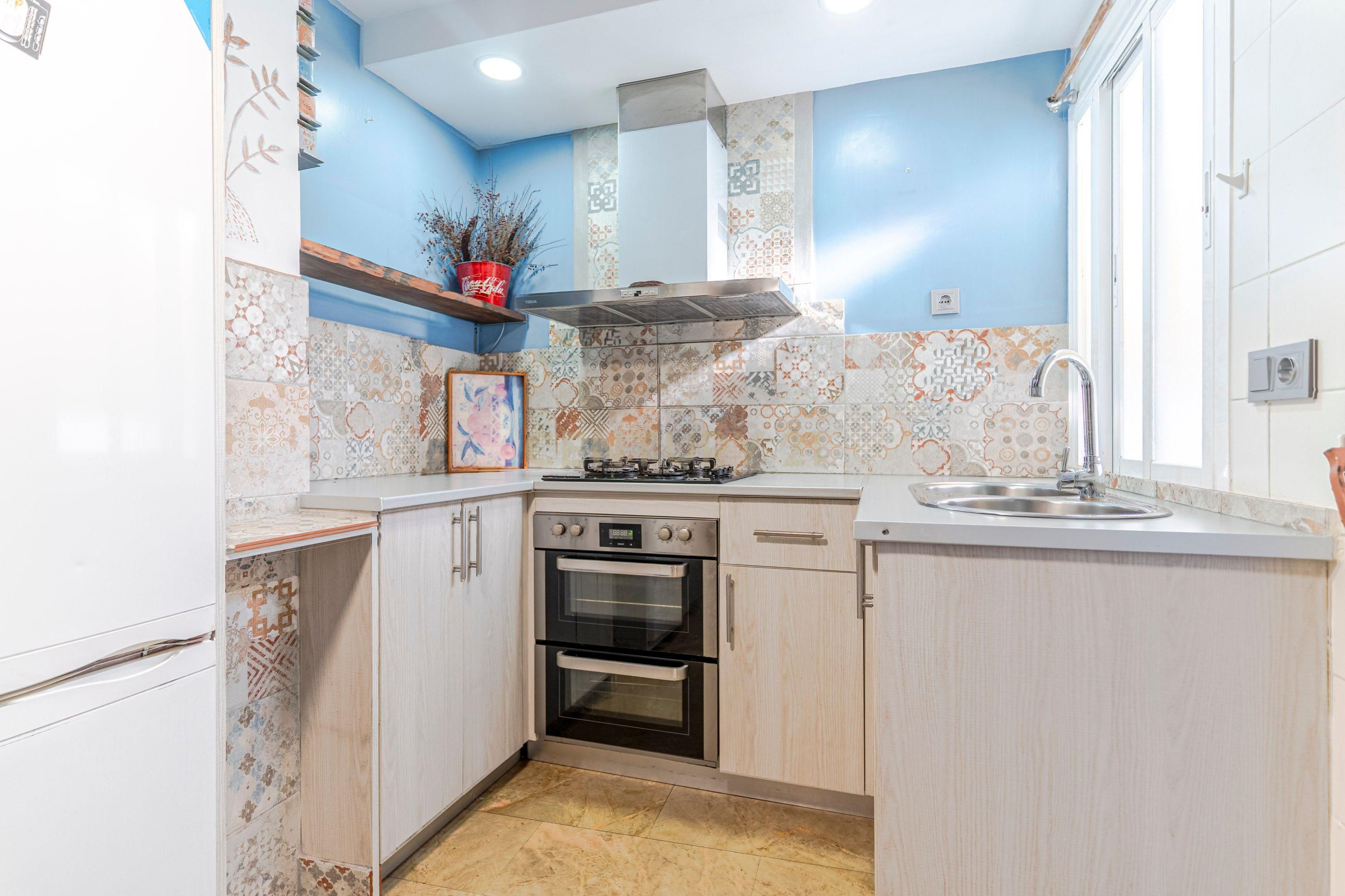 Cuina de Pis en venda en La Zubia amb Aire condicionat